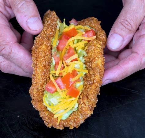 naked chicken chalupa 2023|What would it take for Taco Bell to bring back the Naked Chicken。